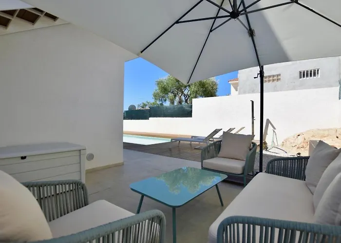 Lucia - Piscina Privata Riscaldata Villa